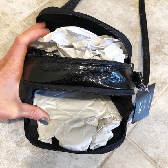 🆕 Nicole Miller black crossbody mini … - Picture 3 of 9